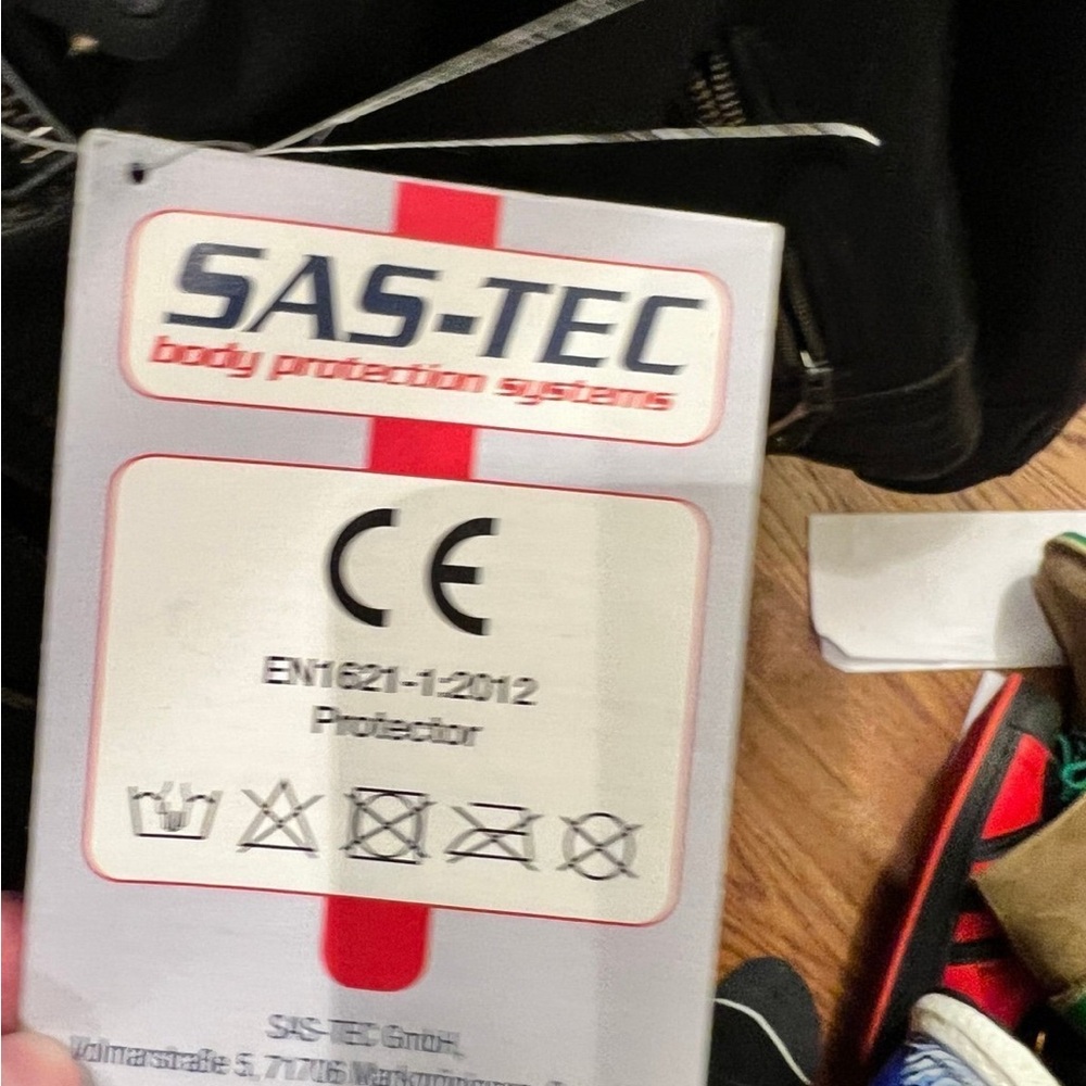 Women’s HELD leather Motorcycle jacket with inner pads RARE! Not an imitation! - Picture 6 of 10